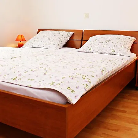 Apartment Denis